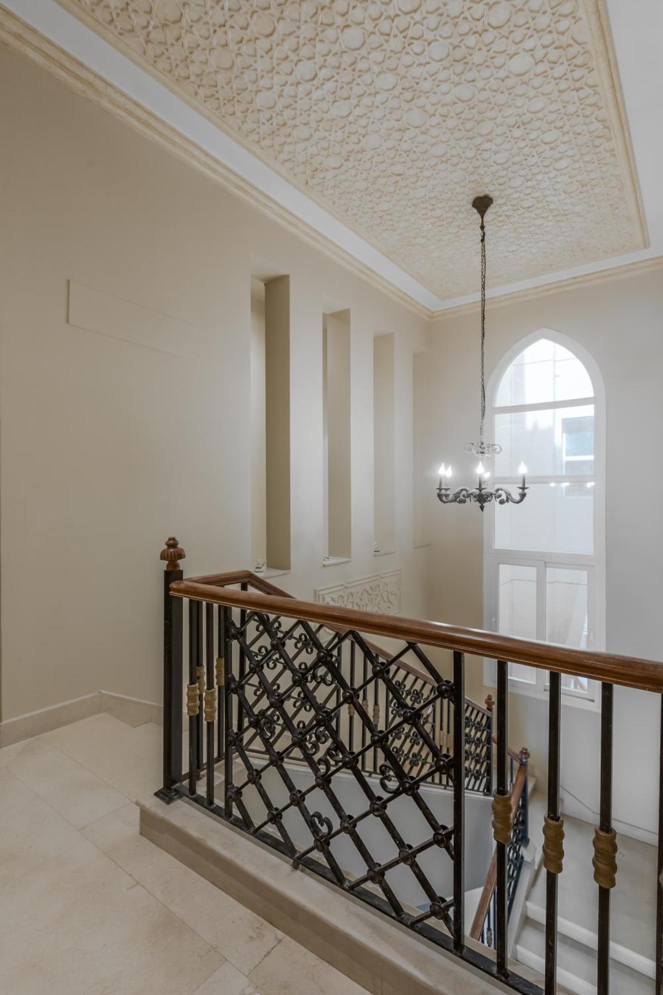 Livingville The Two-fifty Cairo